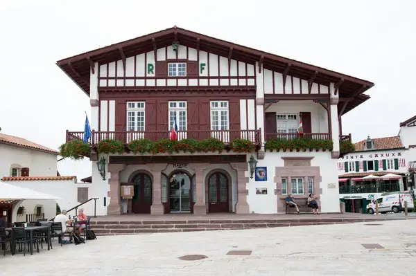 Aide Monte Escalier Monte escalier Bidart