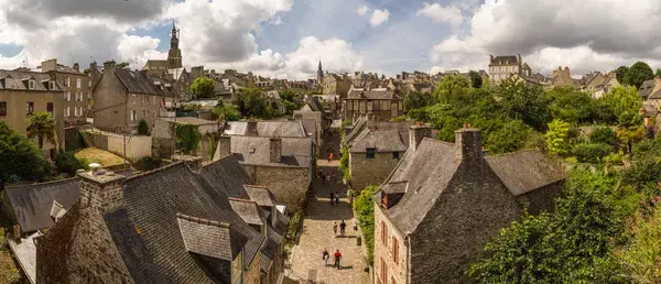 Aide Monte Escalier Monte escalier Dinan