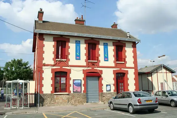 Aide Monte Escalier Monte escalier Limay
