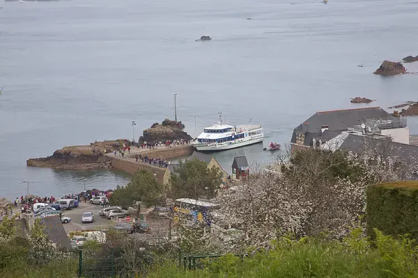 Aide Monte Escalier Monte escalier Ploubazlanec