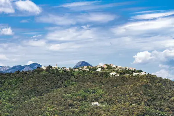 Aide Monte Escalier Monte escalier Prunelli-di-Fiumorbo