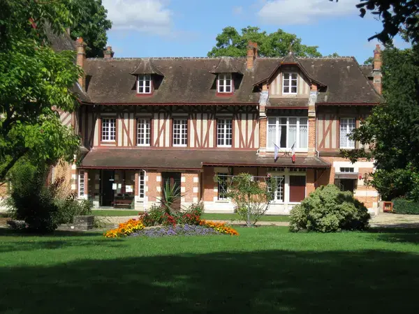 Aide Monte Escalier Monte escalier Saint-Hilaire-Saint-Mesmin